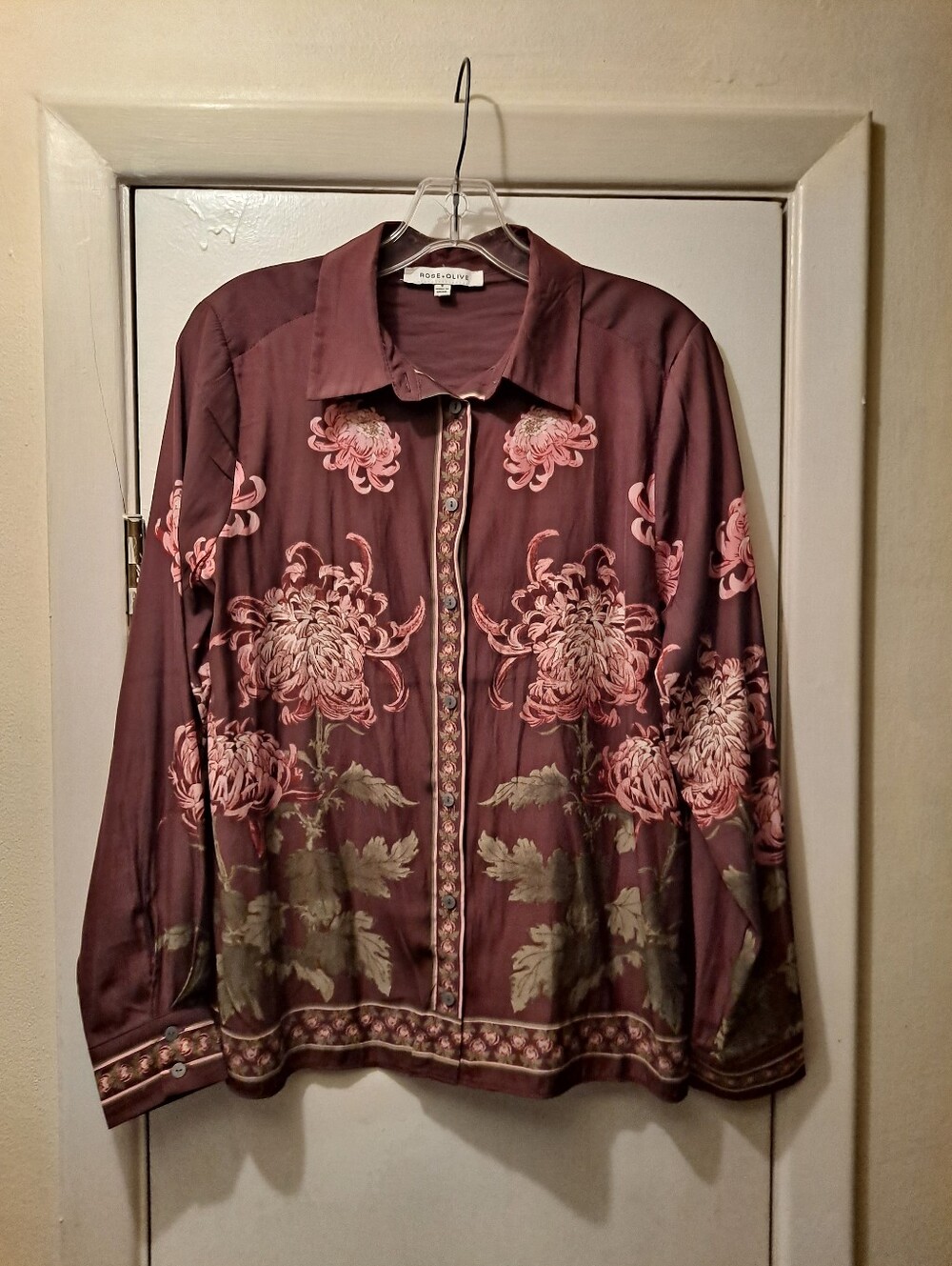 Rose & Olive button-down shirt vibrant pink and green Floral Pattern - Picture 3 of 16